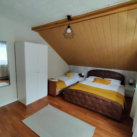 Bed & Breakfast Goscinne Perla 3*