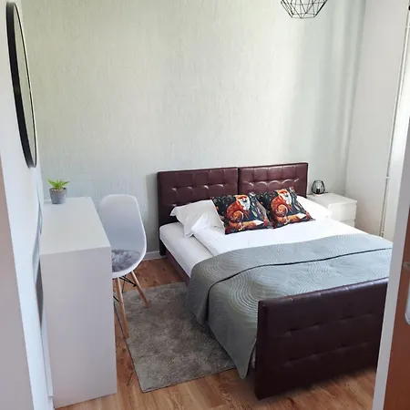 Goscinne Perla Bed & Breakfast 3*