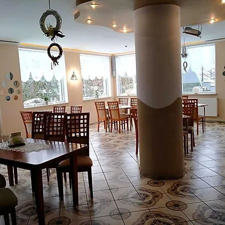 Goscinne Perla Couette-café 3*