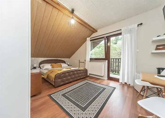 Bed & Breakfast Goscinne Perla 3*